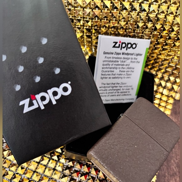 Brand new ZIPPO, lighter, never use refillable, reliable, and windproof - Picture 3 of 14